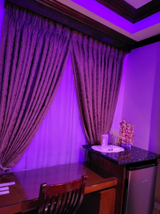 Fields Palace Hotel アンヘレス エクステリア 写真