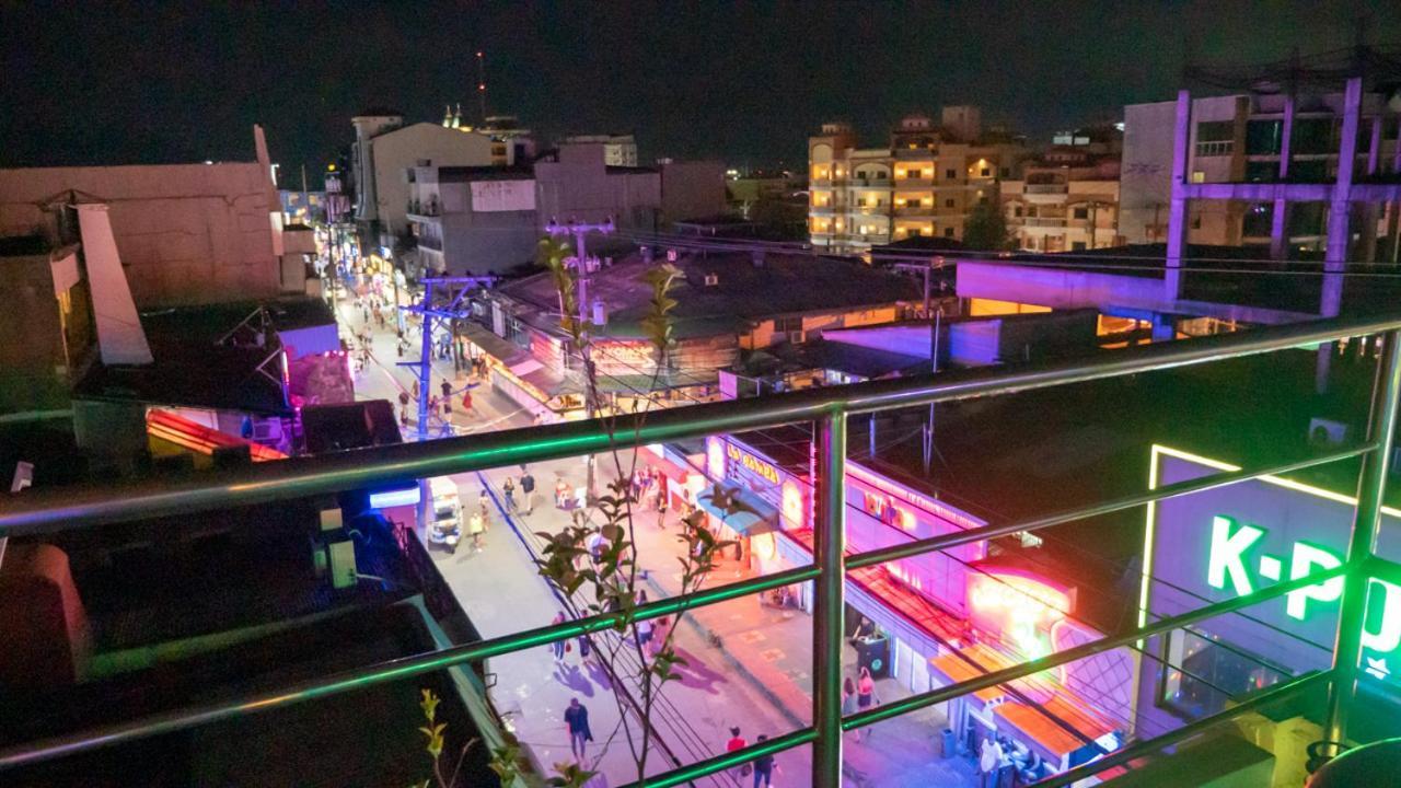 Fields Palace Hotel アンヘレス エクステリア 写真